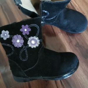 Ugg suede toddler girl boots sz 7.5